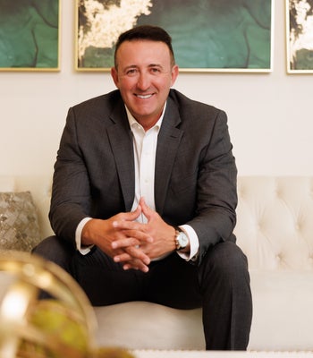 Portrait of Luis Tello, REALTOR®.